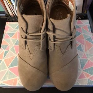 Toms ankle boots